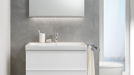 Kúpeľňa Geberit iCon s umývadlom a zrkadlom