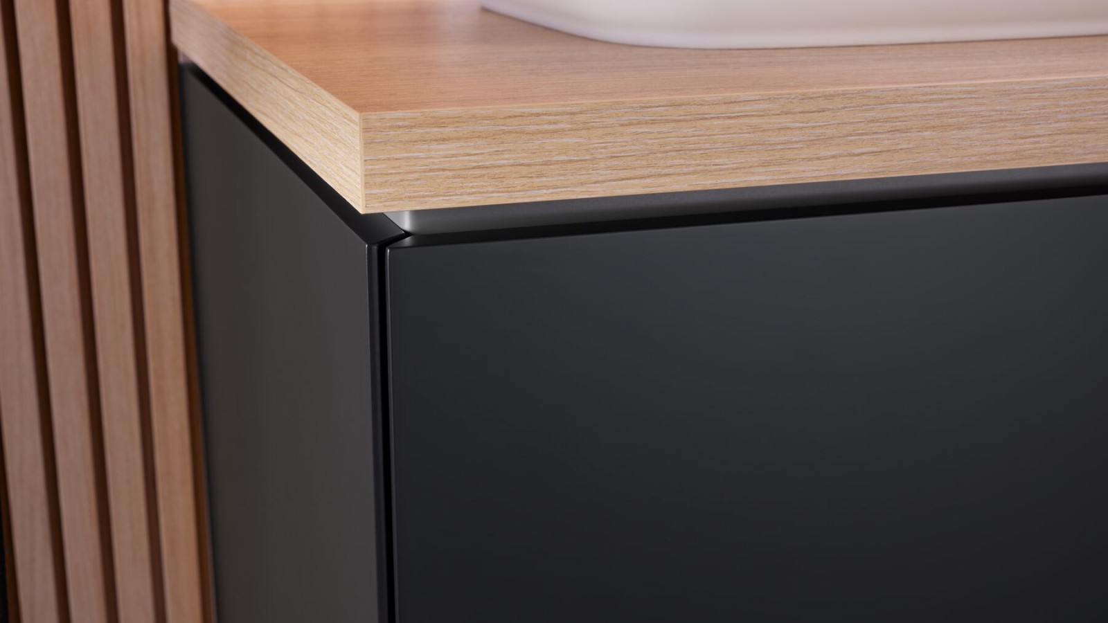 Skrinka pod umývadlá Geberit ONE v matnej čiernej Skrinka pod umývadlá Geberit ONE v matnej čiernej