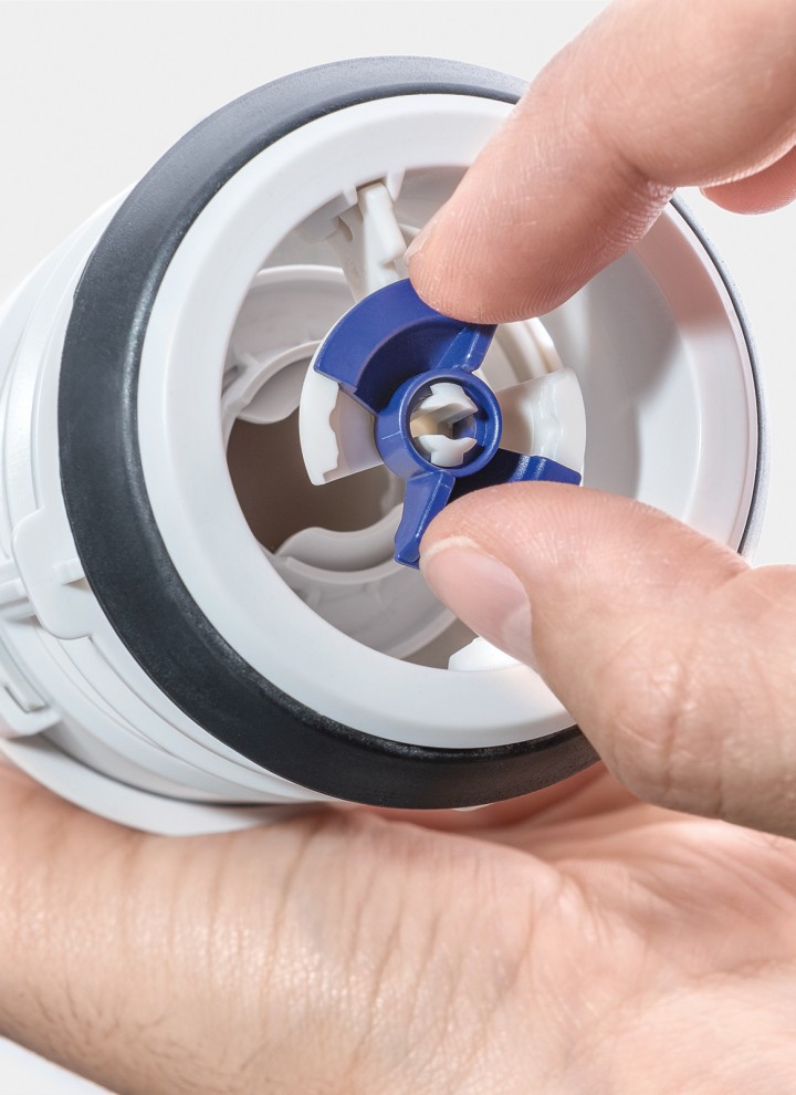 Splachovací ventil Geberit sa jednoducho čistí (© Geberit) Splachovací ventil Geberit sa jednoducho čistí (© Geberit)