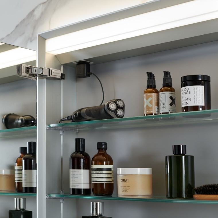 Otvorená zrkadlová skrinka Geberit ONE Otvorená zrkadlová skrinka Geberit ONE