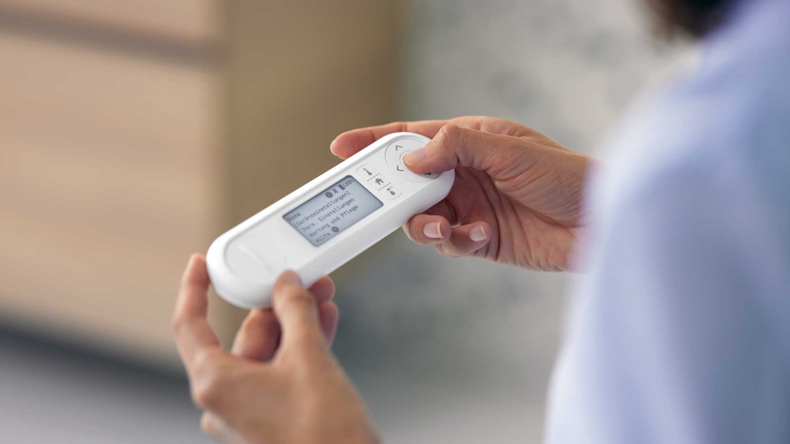 Diaľkové ovládanie sprchovacieho WC Geberit AquaClean Mera