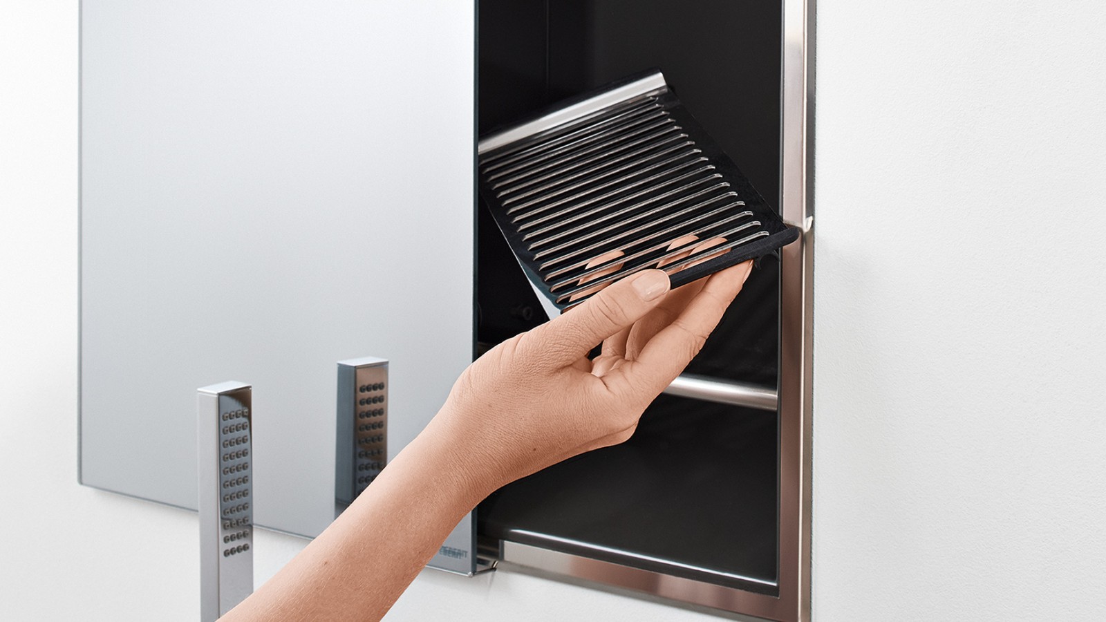 Sprchové riešenia Geberit ONE s úložným boxom