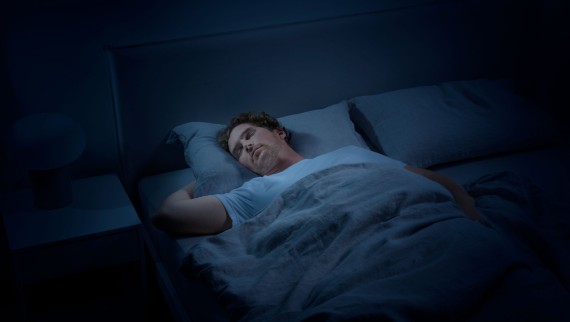 Spiaci muž Spiaci muž