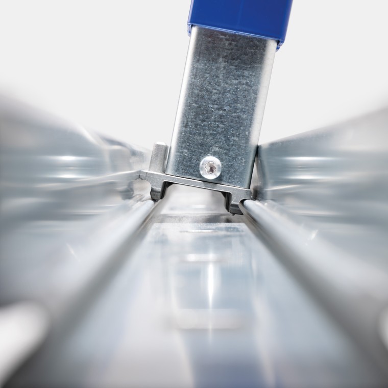 Jednoduché zacvaknutie nožnej pätky