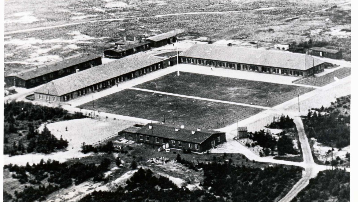 V roku 1945 bol v Oksbøle zriadený najväčší utečenecký tábor v Dánsku (© Miestny historický archív Blåvandshuk)