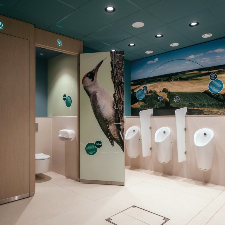 Pisoár Geberit Preda s automatickým splachovaním Pisoár Geberit Preda s automatickým splachovaním