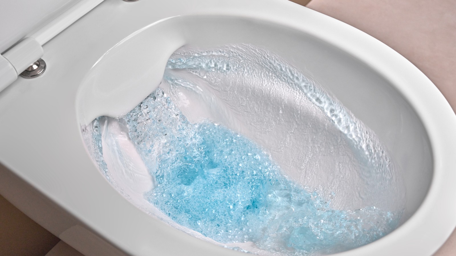 Technológia splachovania Rimfree® na toalete iCon