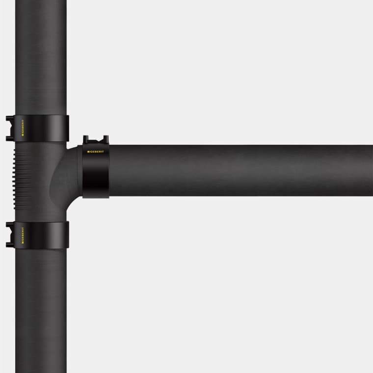 Zvislé potrubie Geberit Silent-db20 prepojené s podlahovým potrubím Zvislé potrubie Geberit Silent-db20 prepojené s podlahovým potrubím