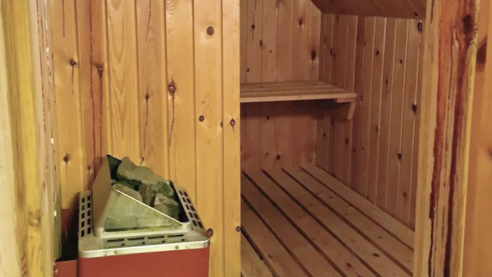 Sauna so šikmou strechou (© @triner2 a @strandparken3) Sauna so šikmou strechou (© @triner2 a @strandparken3)