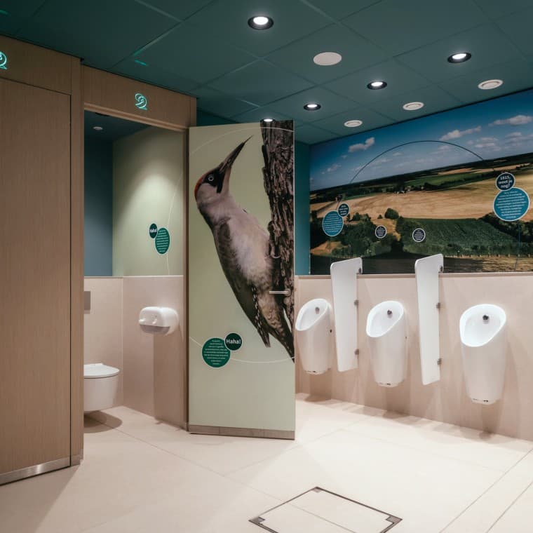 Pisoár Geberit Preda s automatickým splachovaním Pisoár Geberit Preda s automatickým splachovaním