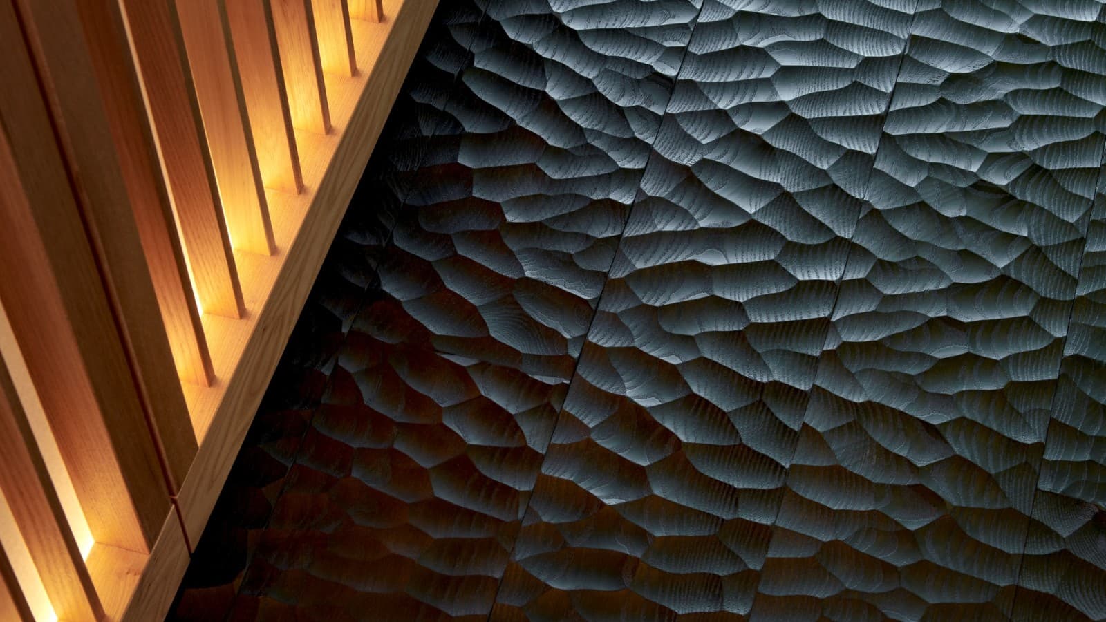 Pre Yuichiho Kodaia je hmat nevyhnutný, dokonca aj pod nohami: japonská technika Naguri. (© David Willen Studio) Pre Yuichiho Kodaia je hmat nevyhnutný, dokonca aj pod nohami: japonská technika Naguri. (© David Willen Studio)