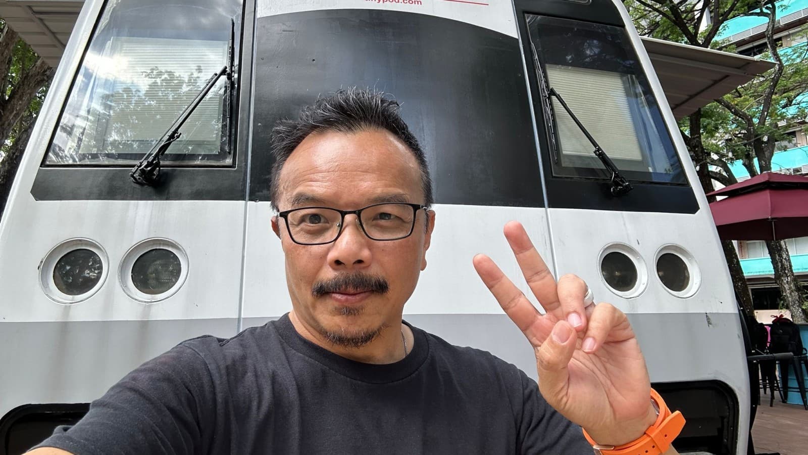 Fascinovaný myšlienkou jednoduchého a efektívneho života: zakladateľ hotela Liang Chiang Seah (© Liang Chiang Seah) Fascinovaný myšlienkou jednoduchého a efektívneho života: zakladateľ hotela Liang Chiang Seah (© Liang Chiang Seah)